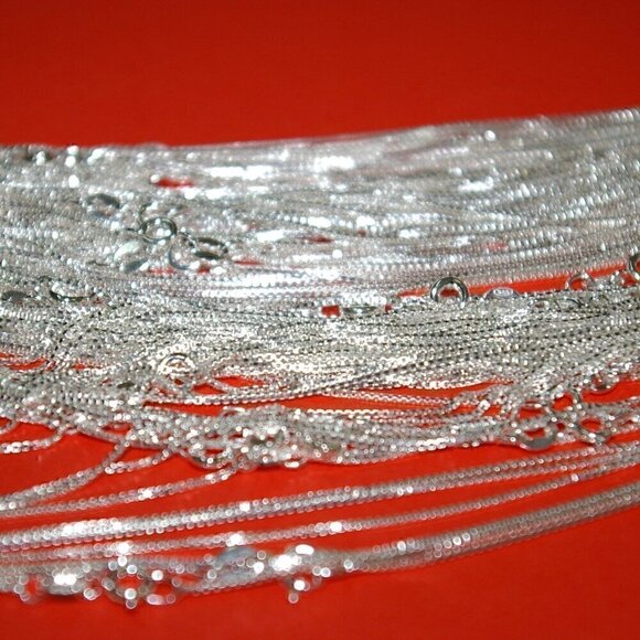 MIXED MYSTERY BOXES !! Please read the description! - Picture 3 of 5